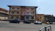 Foto Appartamento in vendita a Motta Sant'Anastasia - 5 locali 110mq