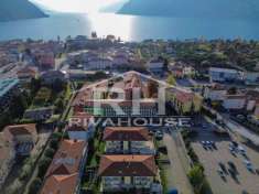 Foto Appartamento in vendita a Nago Torbole
