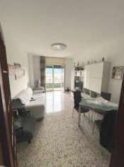 Foto Appartamento in vendita a Napoli - 2 locali 70mq