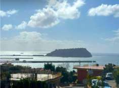Foto Appartamento in vendita a Napoli - 3 locali 90mq