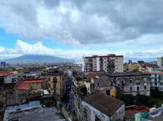 Foto Appartamento in vendita a Napoli