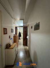 Foto Appartamento in vendita a Napoli