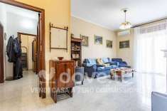 Foto Appartamento in vendita a Napoli
