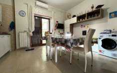 Foto Appartamento in vendita a Napoli