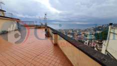 Foto Appartamento in vendita a Napoli