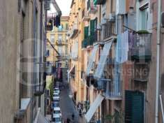 Foto Appartamento in vendita a Napoli