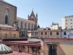 Foto Appartamento in vendita a Napoli