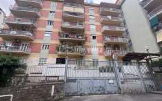 Foto Appartamento in vendita a Napoli
