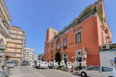 Foto Appartamento in vendita a Napoli