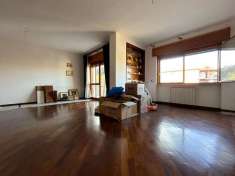Foto Appartamento in vendita a Napoli