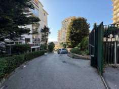 Foto Appartamento in vendita a Napoli