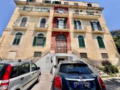 Foto Appartamento in vendita a Napoli