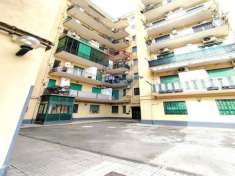 Foto Appartamento in vendita a Napoli