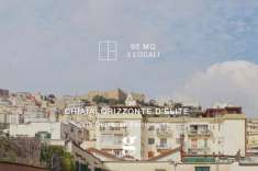 Foto Appartamento in vendita a Napoli