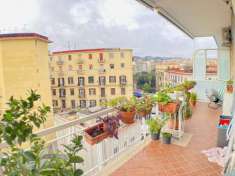Foto Appartamento in vendita a Napoli