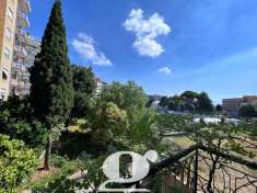 Foto Appartamento in vendita a Napoli