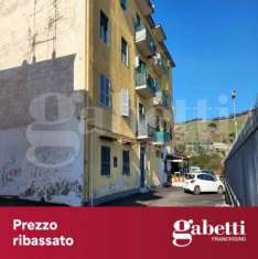 Foto Appartamento in vendita a Napoli