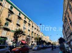 Foto Appartamento in vendita a Napoli