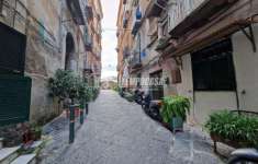 Foto Appartamento in vendita a Napoli