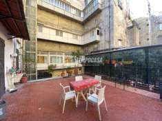 Foto Appartamento in vendita a Napoli