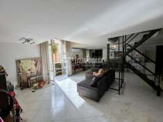 Foto Appartamento in vendita a Napoli