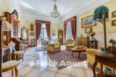 Foto Appartamento in vendita a Napoli