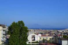 Foto Appartamento in vendita a Napoli