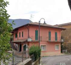Foto Appartamento in Vendita a Nave