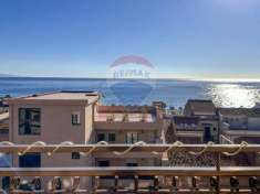 Foto Appartamento in vendita a Nizza Di Sicilia