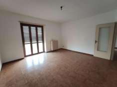 Foto Appartamento in vendita a Nizza Monferrato - 3 locali 95mq