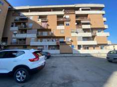 Foto Appartamento in vendita a Nizza Monferrato - 4 locali 121mq