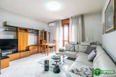 Foto Appartamento in vendita a Nova Milanese