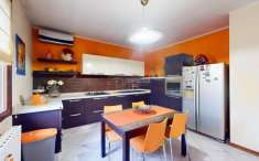 Foto Appartamento in vendita a Novi Di Modena