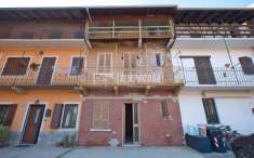 Foto Appartamento in vendita a Oleggio