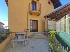 Foto Appartamento in vendita a Oleggio Castello - 2 locali 89mq