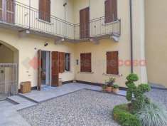 Foto Appartamento in vendita a Oleggio Castello
