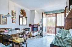 Foto Appartamento in vendita a Oltre Il Colle