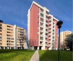 Foto Appartamento in Vendita a Opera Via Sporting Mirasole,  38