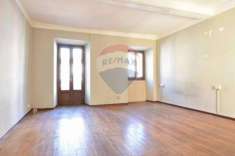 Foto Appartamento in vendita a Ornavasso - 2 locali 77mq