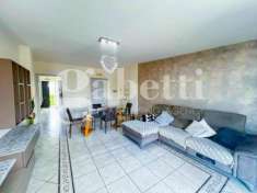 Foto Appartamento in vendita a Orta Di Atella - 3 locali 85mq