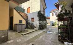 Foto Appartamento in vendita a Ossona
