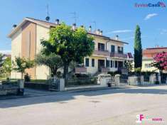 Foto Appartamento in vendita a Ostra