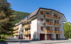 Foto Appartamento in vendita a Oulx