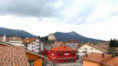 Foto Appartamento in vendita a Ovindoli - 8 locali 200mq