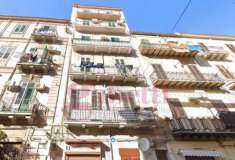Foto Appartamento in vendita a Palermo - 3 locali 90mq