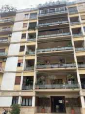 Foto Appartamento in vendita a Palermo - 4 locali 124mq