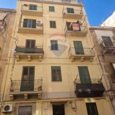 Foto Appartamento in vendita a Palermo - 4 locali 80mq