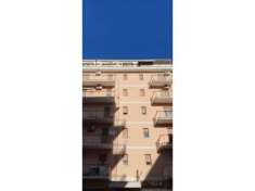 Foto Appartamento in vendita a Palermo - 5 locali 130mq