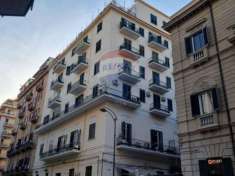 Foto Appartamento in vendita a Palermo - 6 locali 205mq