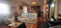 Foto Appartamento in vendita a Palermo - 7 locali 119mq